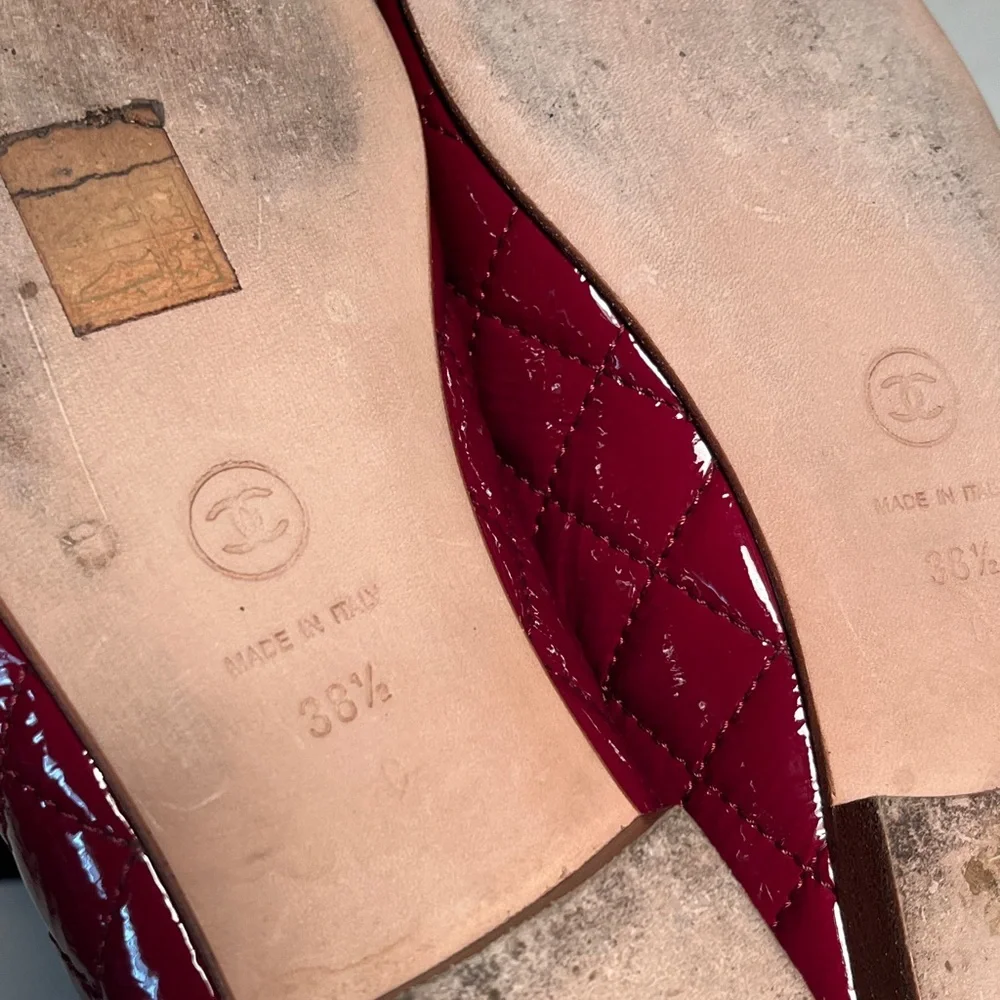 CHANEL Burgundy Patent Leather Flats